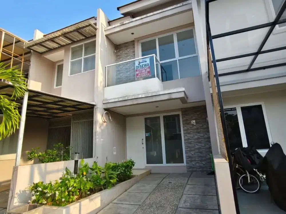 Disewakan rumah 2 lantai di palm blossom taman surya 5