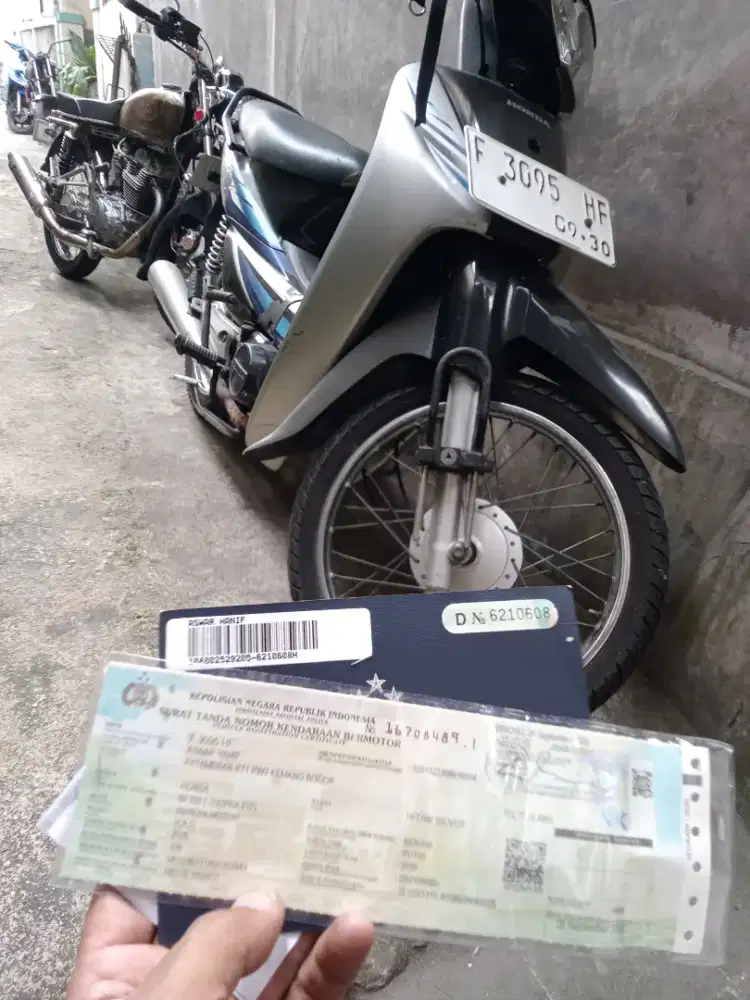 Honda Supra Fit 2005 Orisinilan