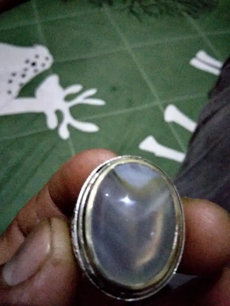 Batu junjung Drajat super giwang