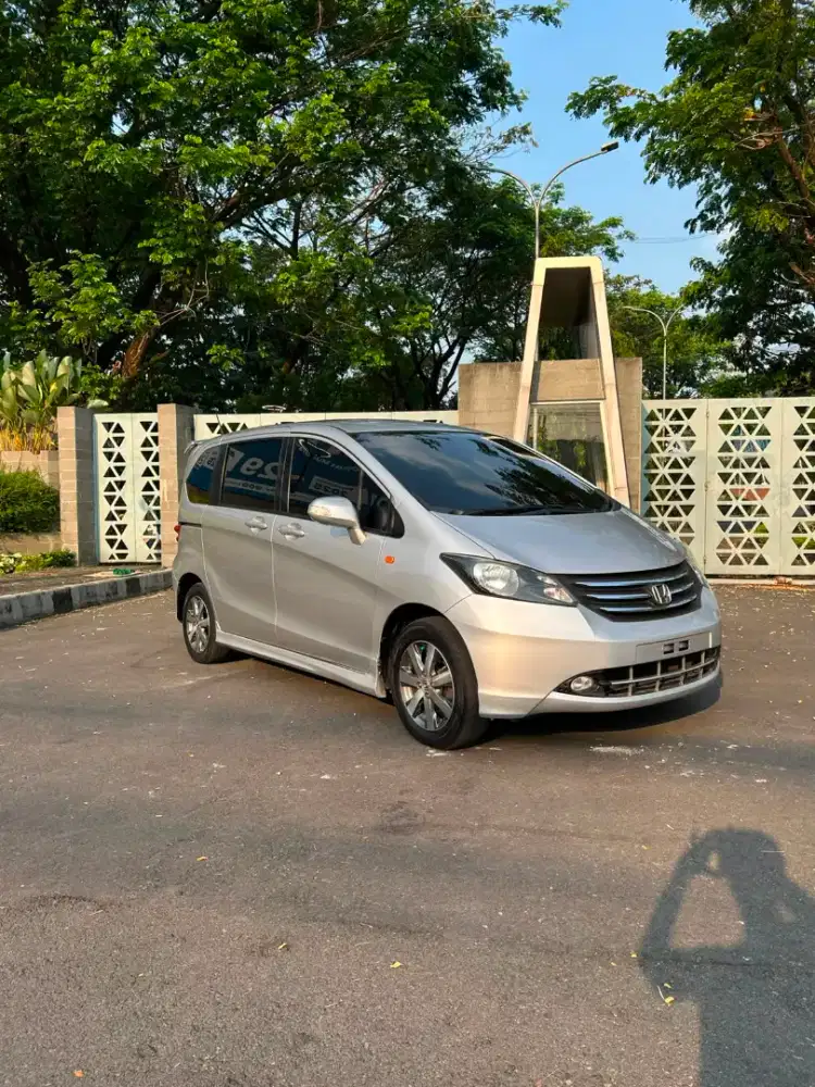 HONDA FREED PSD 2009