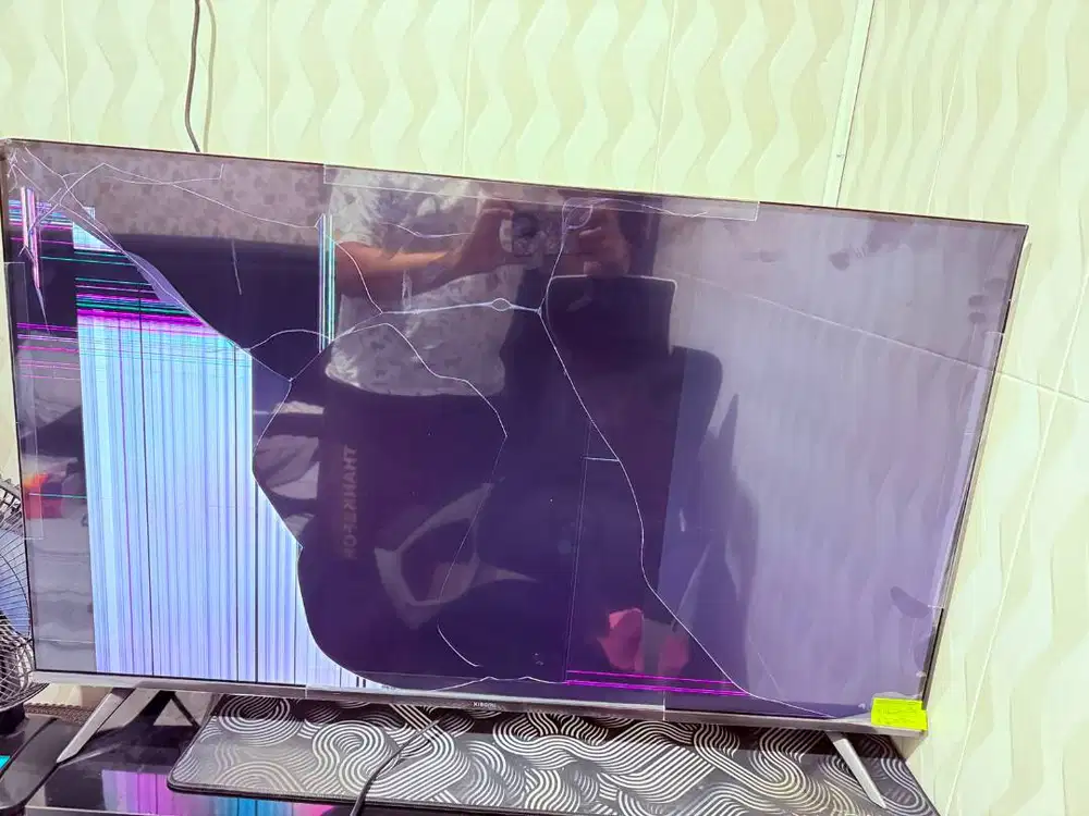 TV Xiaomi A3 Pro QLED 43 Inch Rusak - Mati Karena Jatuh (Sparepart)