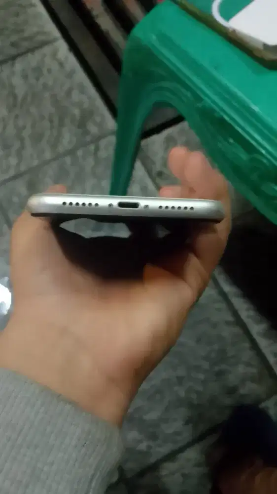 iPhone xr white