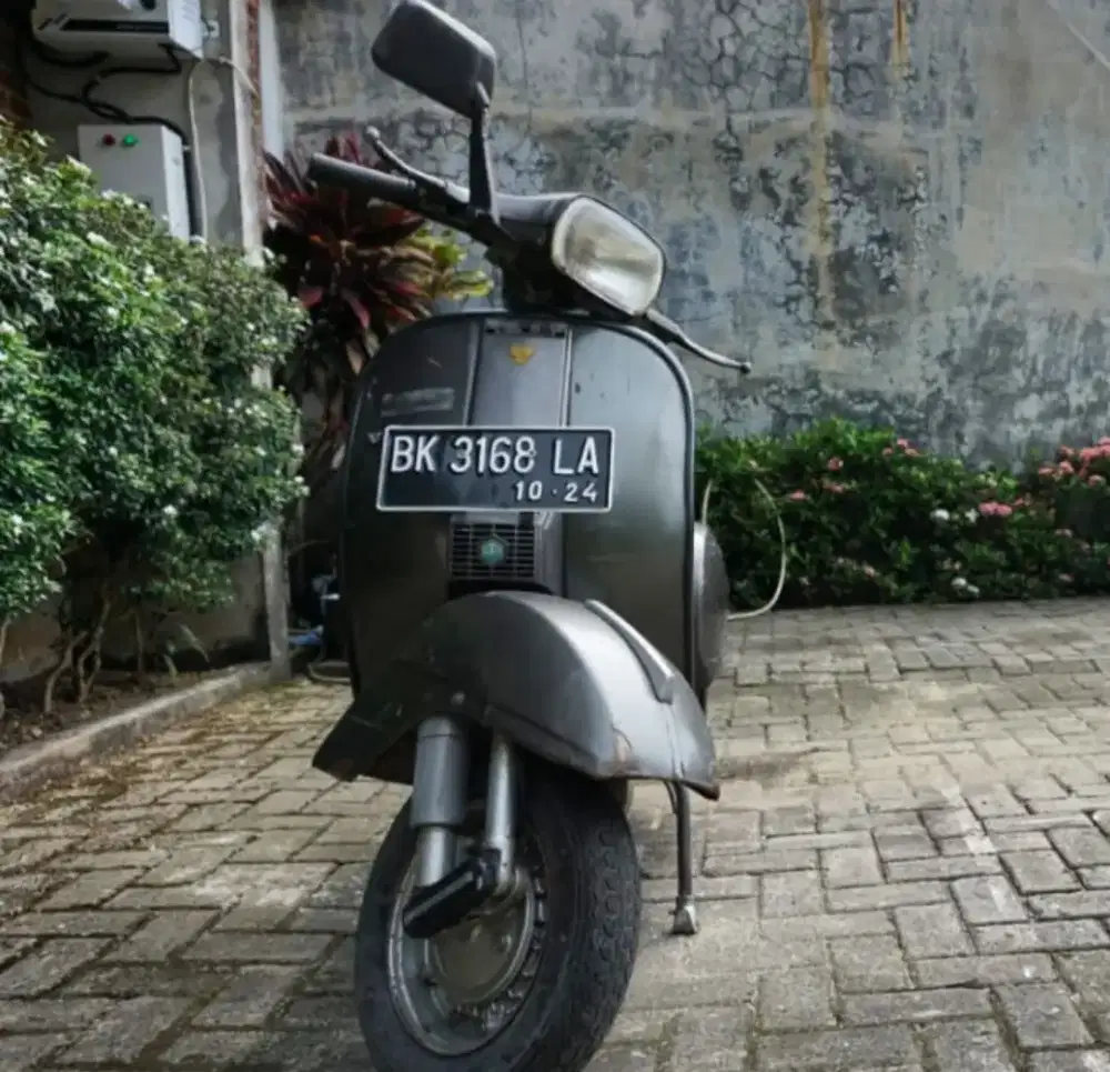 Vespa PX THN 1981