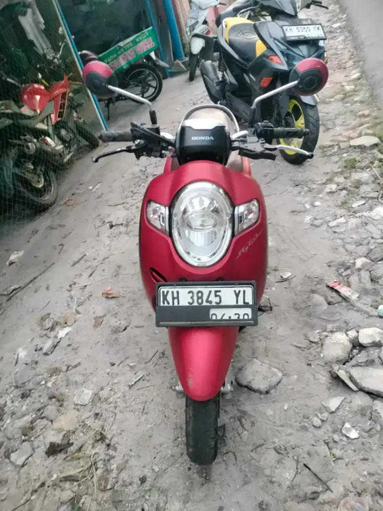 Honda Scoopy Stylish FI Tahun 2020 Tangan Pertama