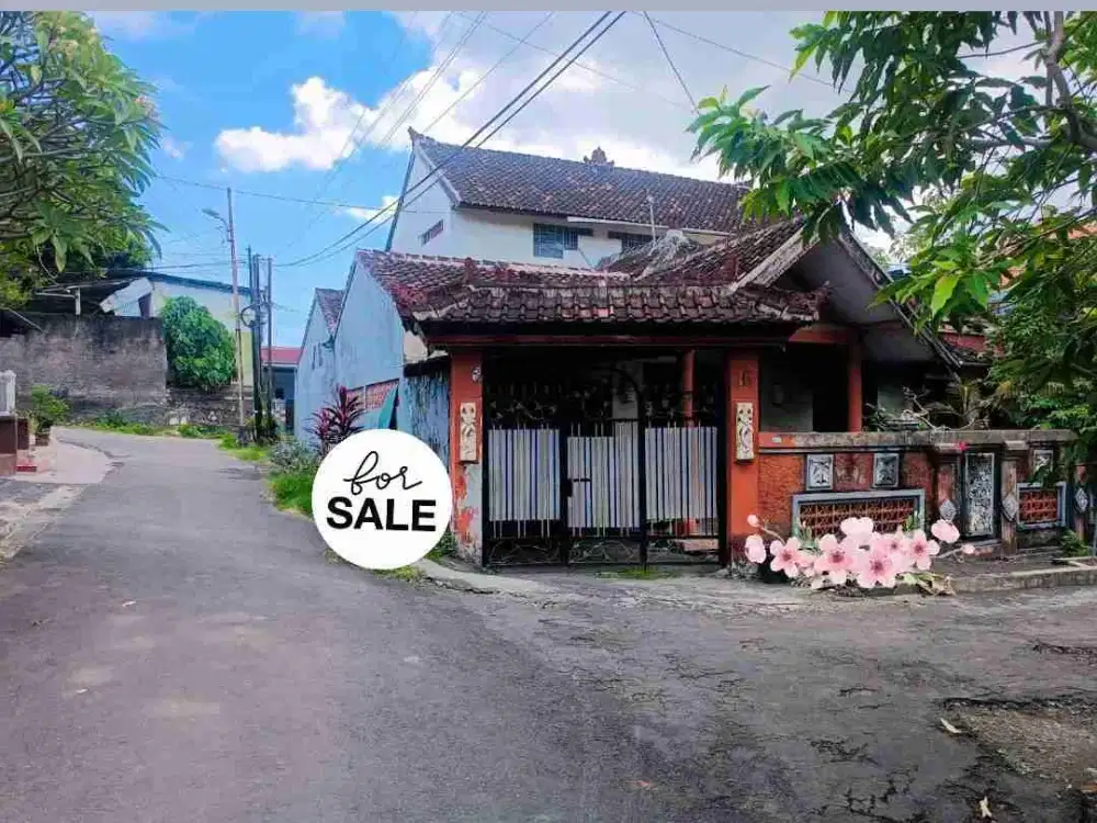 Rumah hook 2 lantai  PADANG INDAH Padang sambian 2,29are 5KT 3KM 2MILYAR NEGO