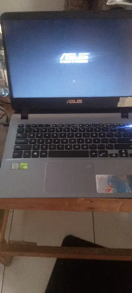 Jual asus vivabook A407UF