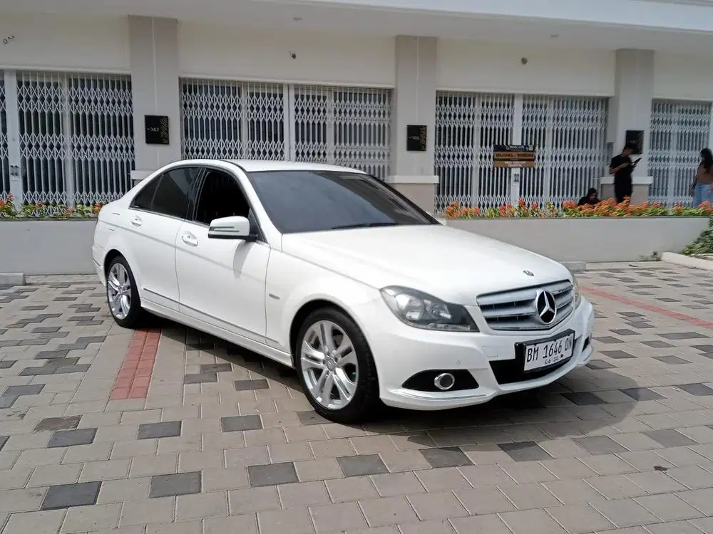 C200 Avantgrade 2012 Dp 35Jt