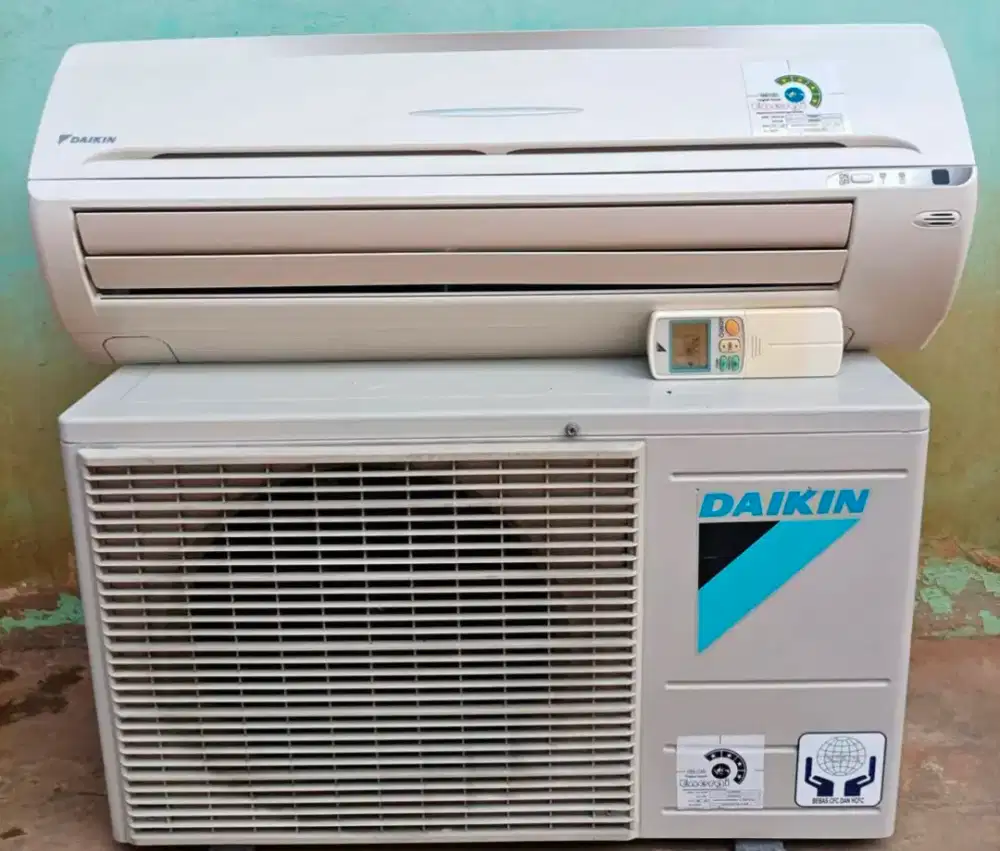 Ac daikin 1PK second orisinil bergaransi