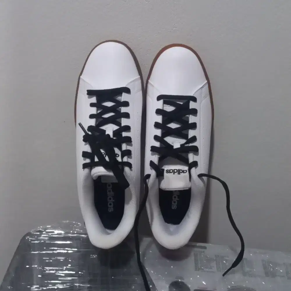 ADIDAS SKATE NEW