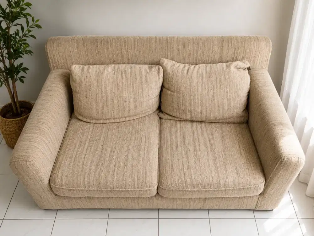 Sofa informa original kokoh dan nyaman harga nego