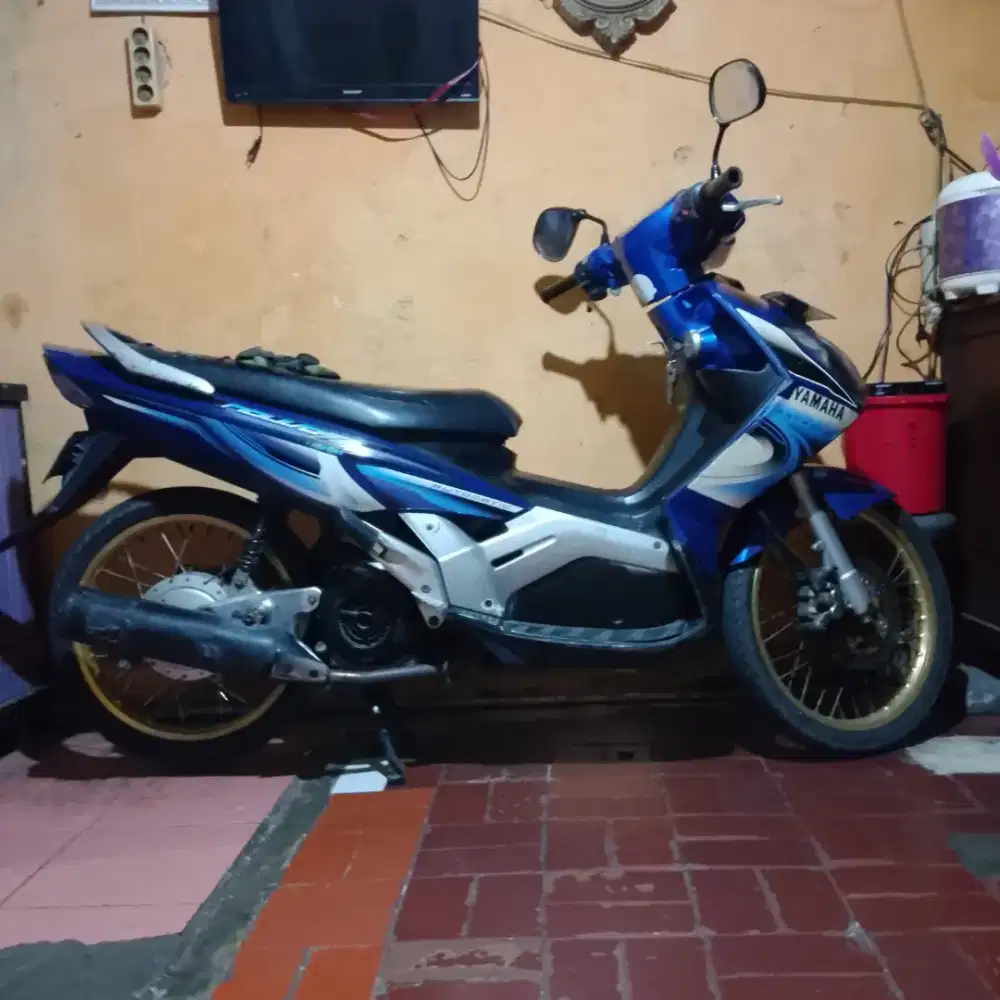 Jual motor bekas Yamaha Nouvo