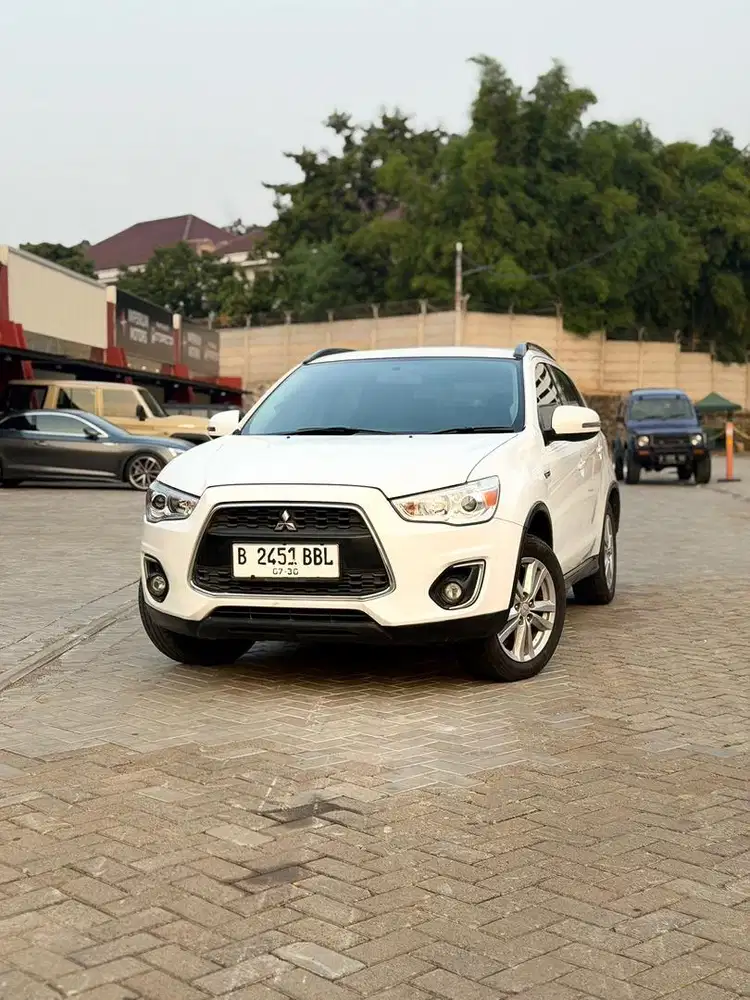 Mitsubishi Outlander GLS 2014