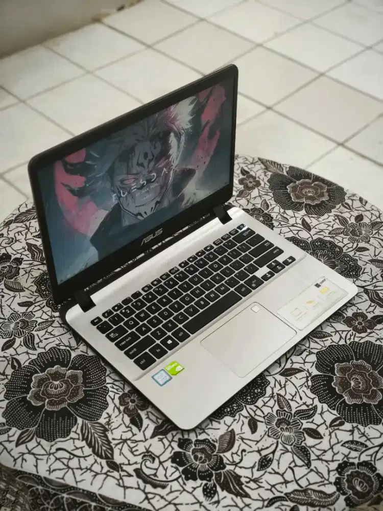 Laptop Asus Second Spek Tinggi