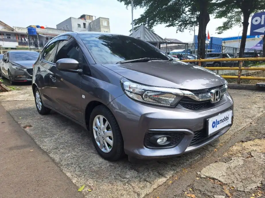 DP Murah Honda Brio Satya  1.2 E Bensin-AT 2019 Abu