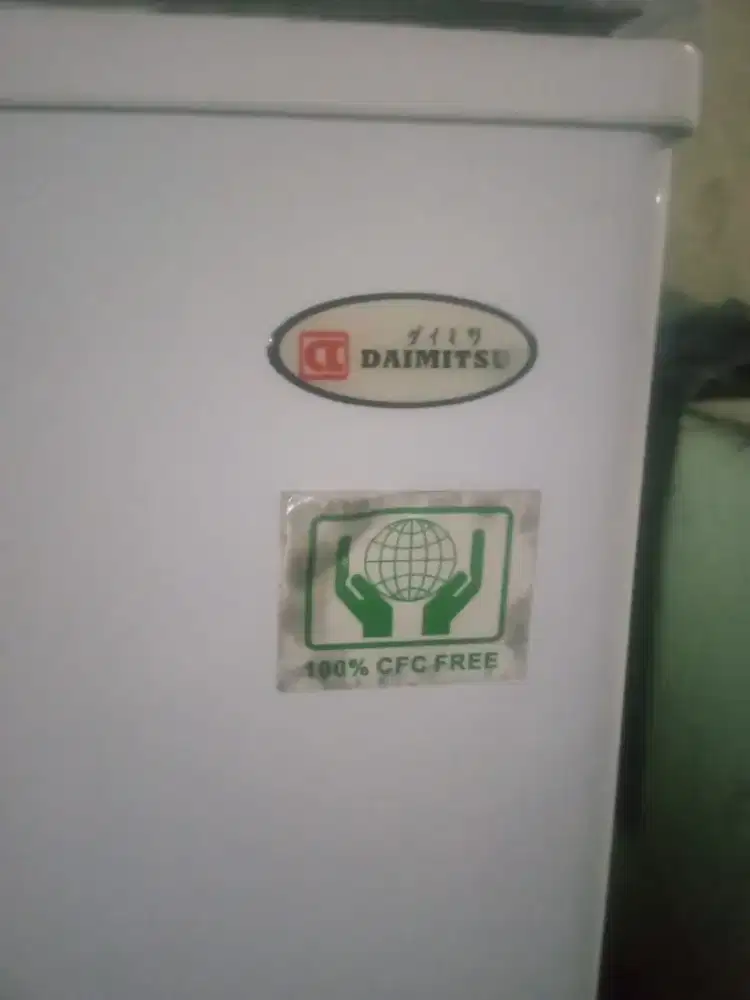 Frezer daimitshu 200 liter siap pakai dingin dan beku