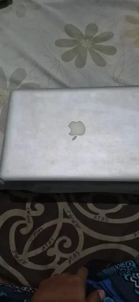 Macbook Pro rusak