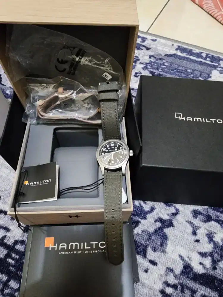 Hamilton khaki field mechanical