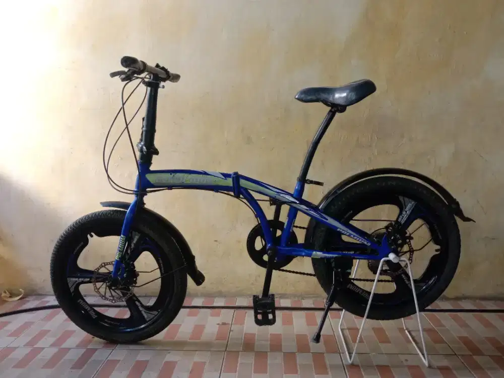 Sepeda lipat interbike UK 20