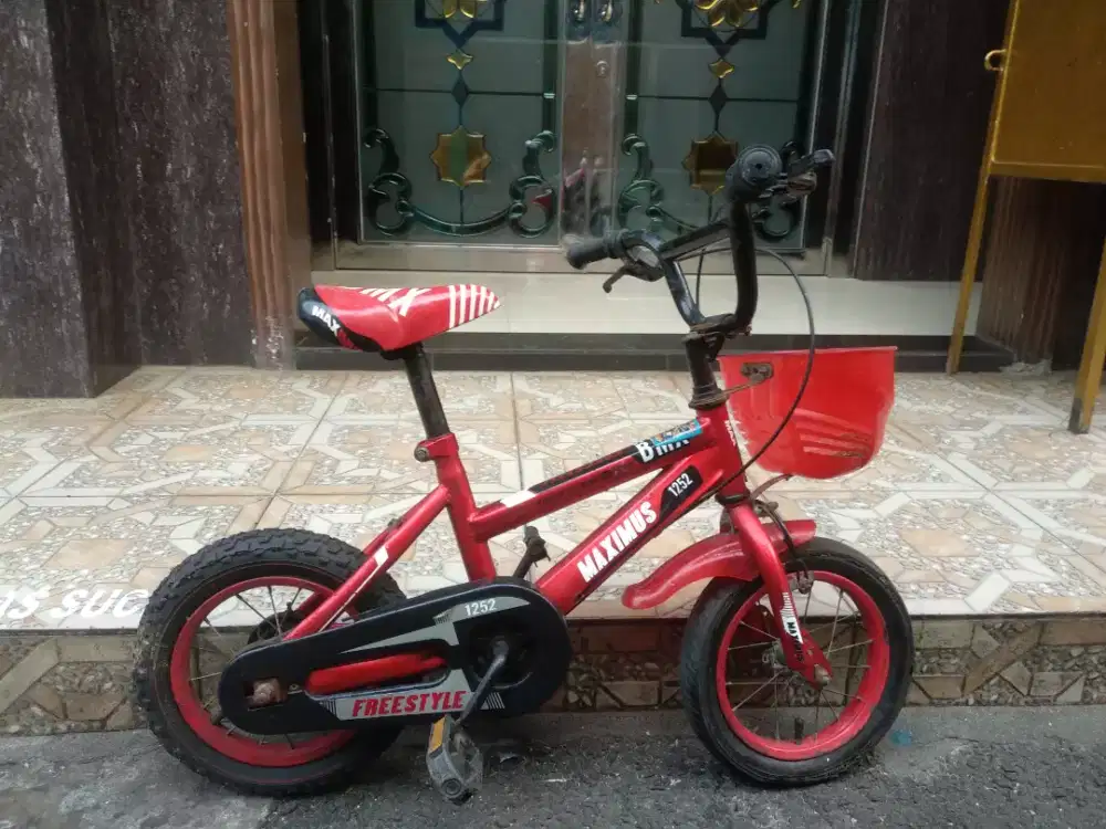 Sepeda anak BMX