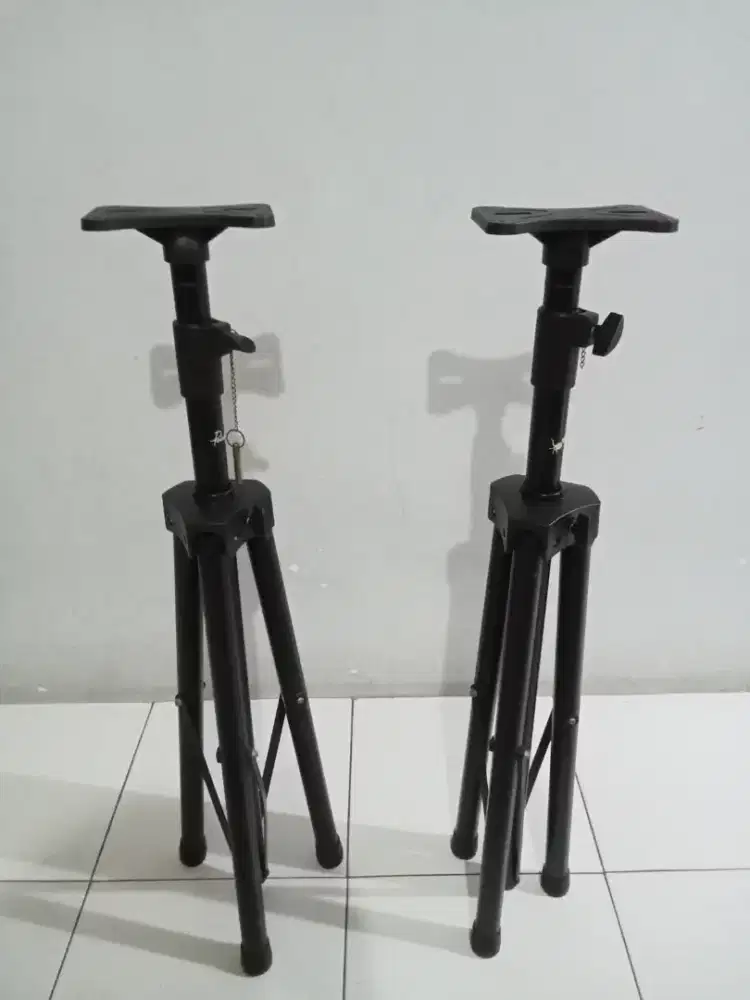 Stand Tripod Speaker