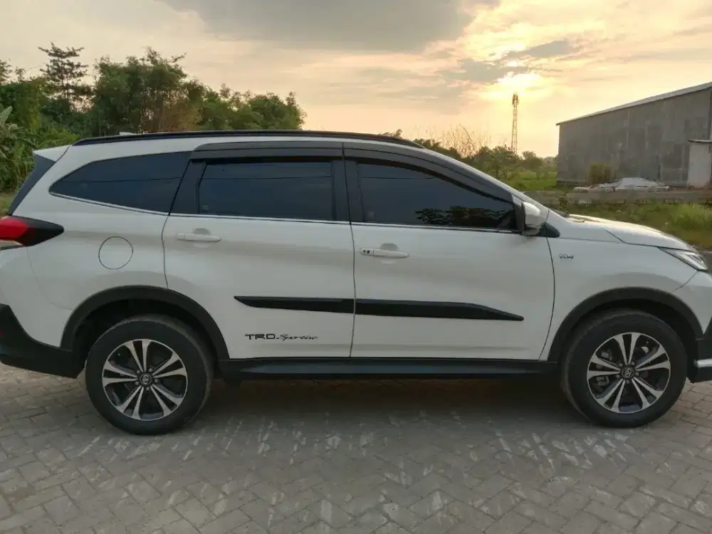 Toyota Rush 2018 MT