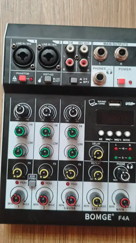 Mixer Audio 4 Channel