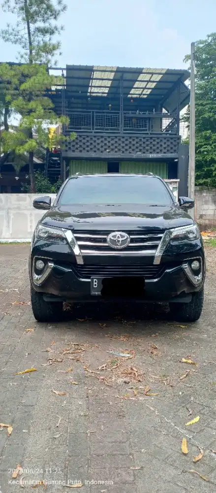 Fortuner Vrz 2.4 AT