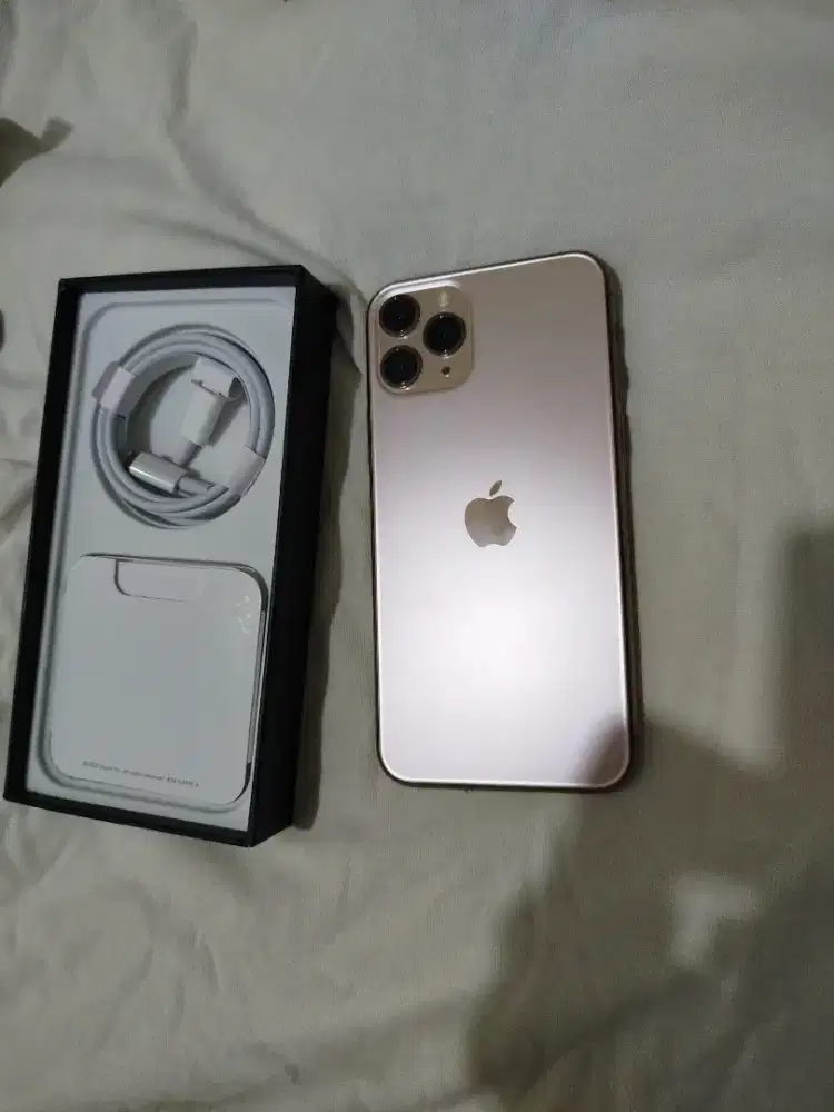 iPhone 11 pro 256gb sungguh top