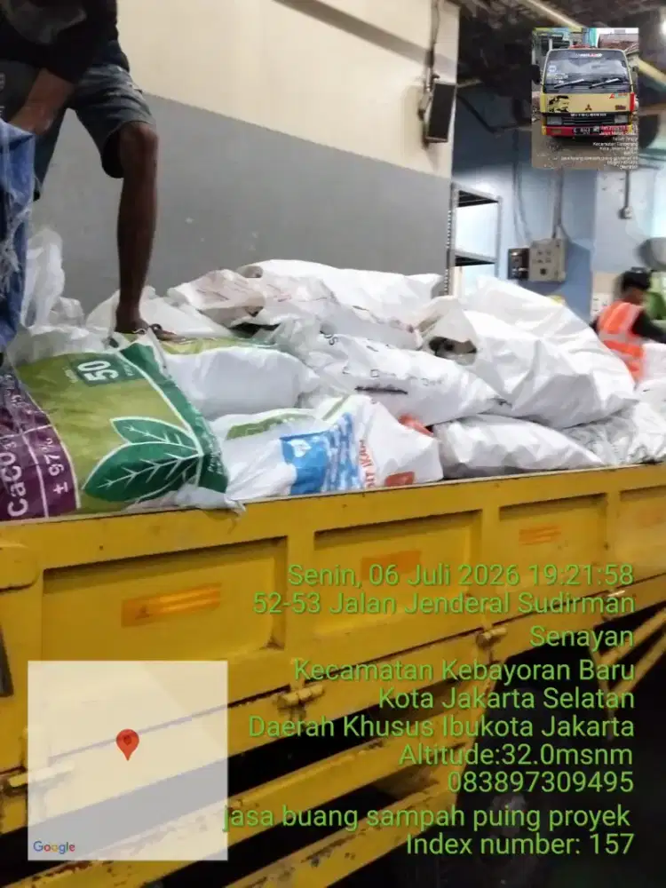 Jasa buang puing dan buang sampah
