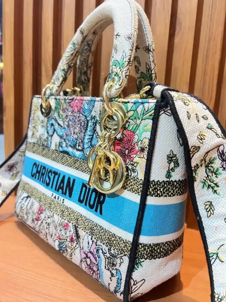 Chriatian Dior bag