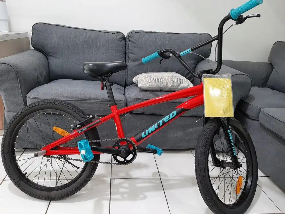 Sepeda BMX United Merah Tosca15