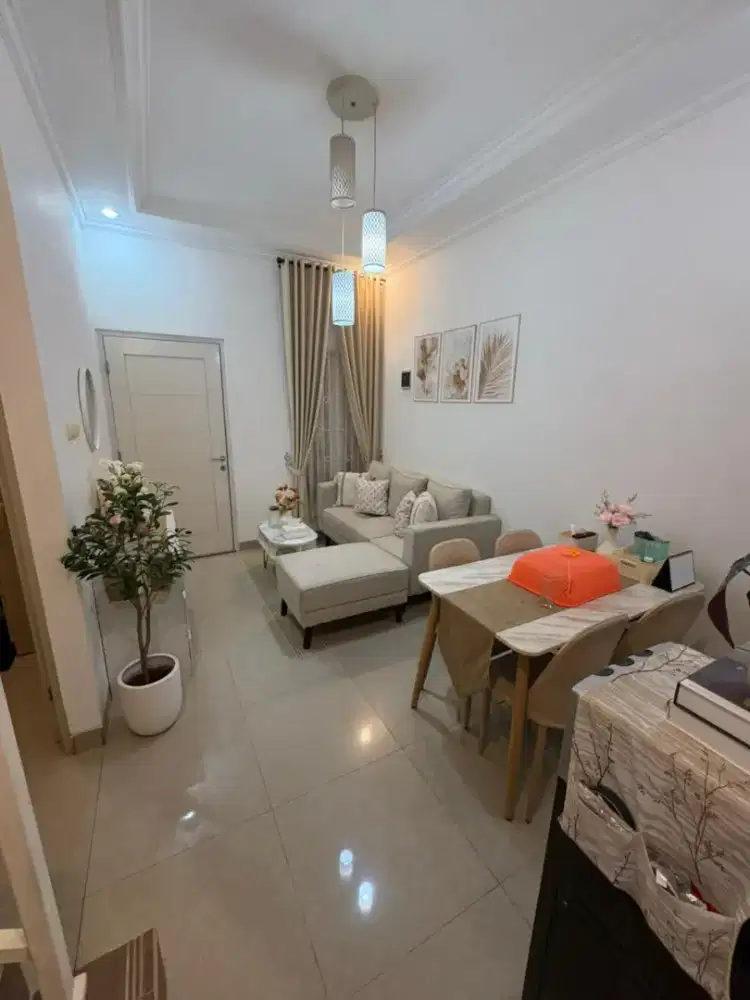 Rumah 2 Lantai di Sewakan