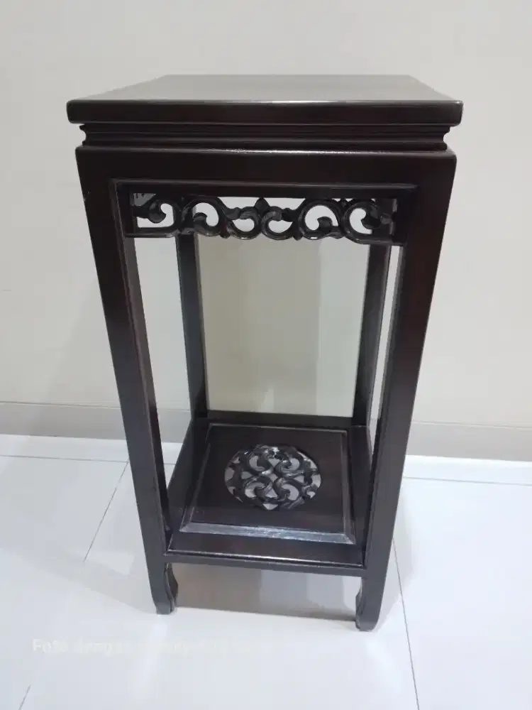 Meja kayu kotak jadul import cina T.82cmx38xL.38cm