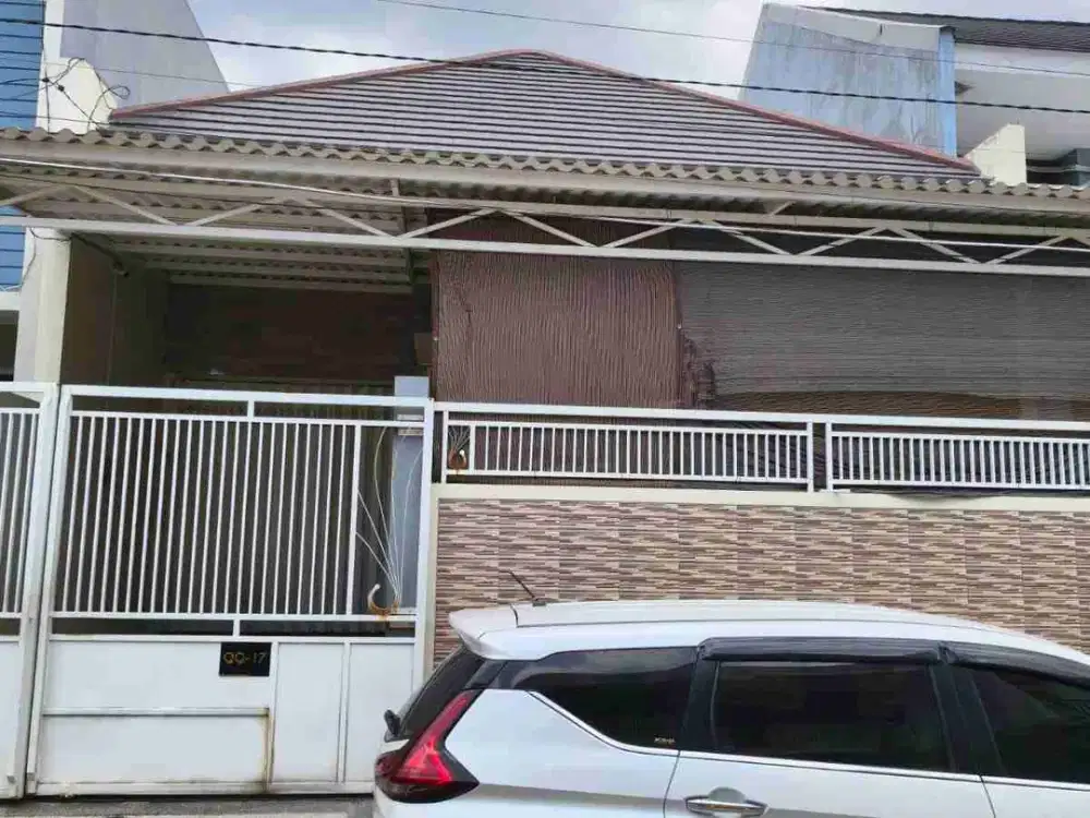 Darmo Indah Selatan. Rumah terawat. SBY barat. bagus
