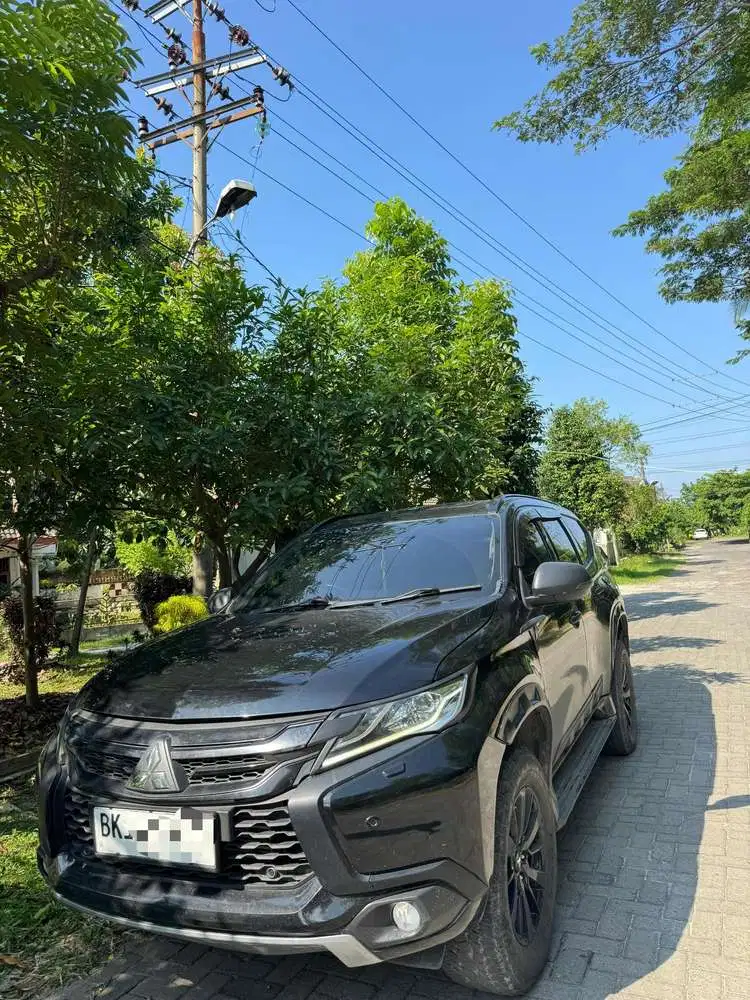 Dijual Mitsubishi Pajero Dakar Rockford 2019