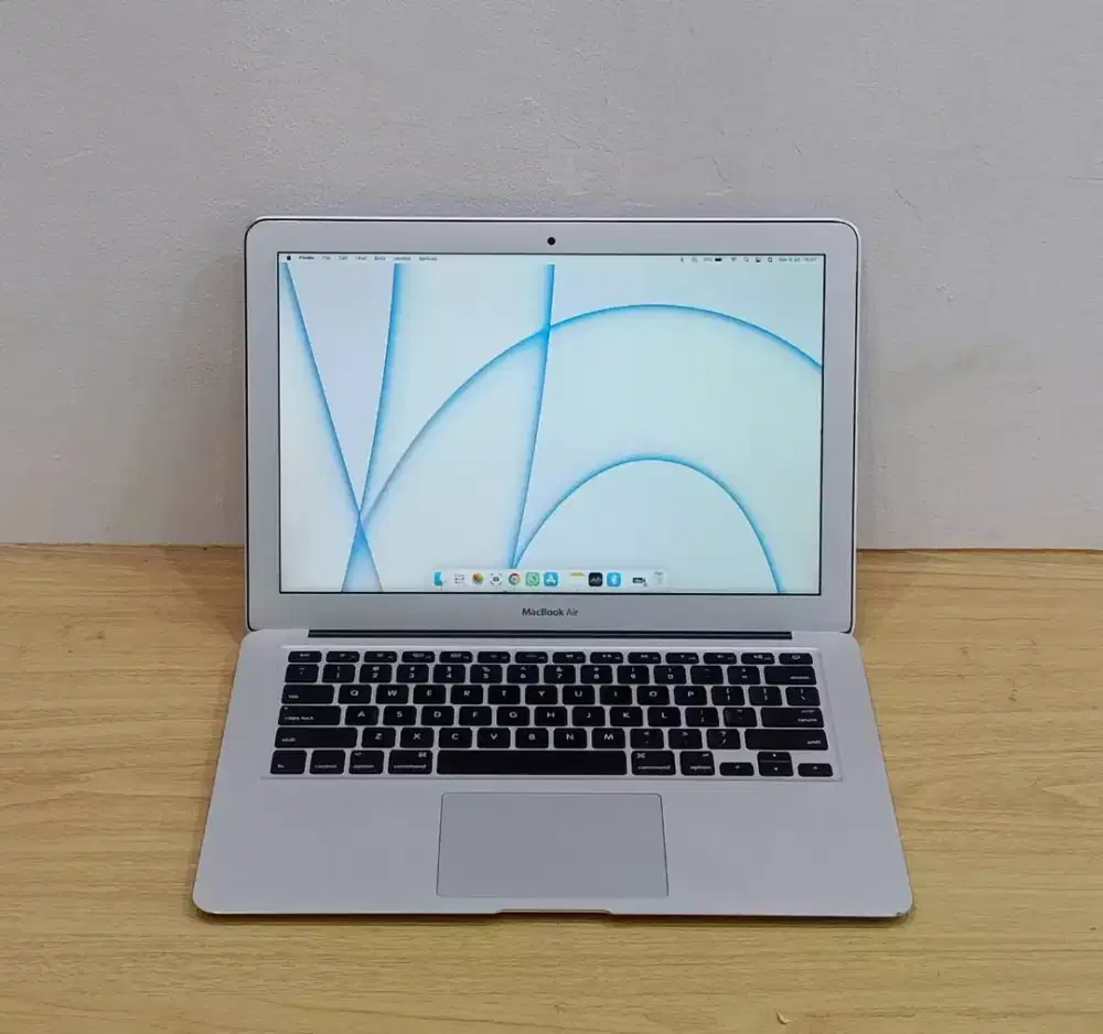 Laptop HP 14s-dk0xxx Prosesor AMD A9 9425 RAM 4GB SSD 240GB