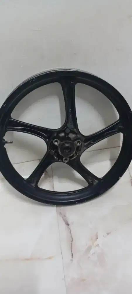pelek velek velg mio z