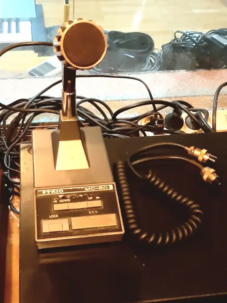 Desk Microphone Trio / Kenwood MC-60  Japan