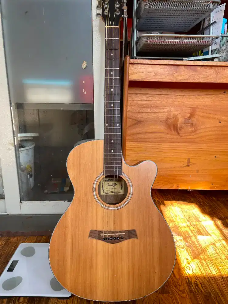 gitar akustik ori cowboys mantap siap pakai nett