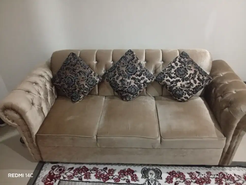 Sofa Beludru mewah
