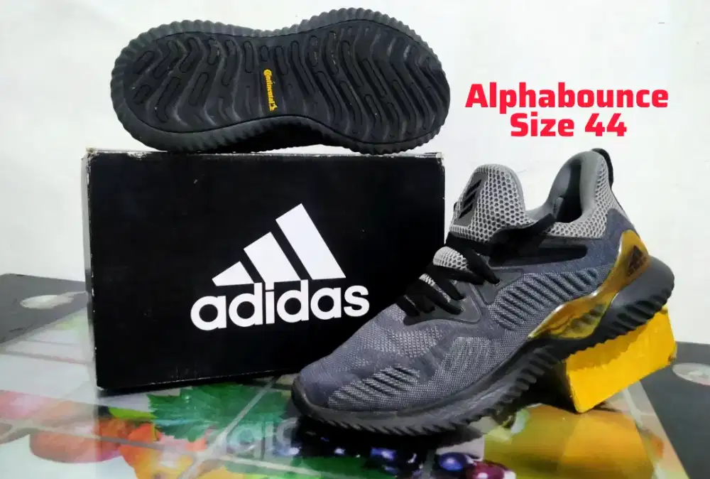 Sepatu Running volly Adidas alphabounce