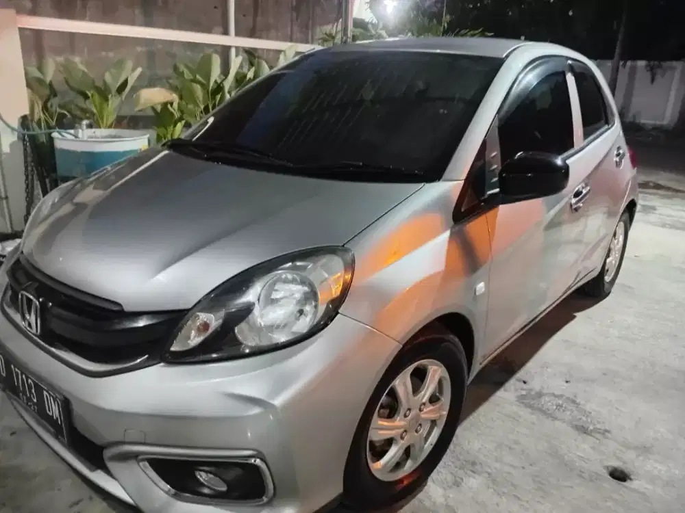 DIJUAL HONDA BRIO E SATYA 2016 SILVER AĎA TGN 1 SAPA CEPAT DAPAT