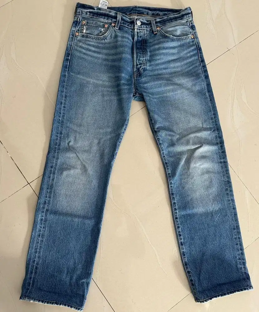 Levis 501 original selvedge size 33