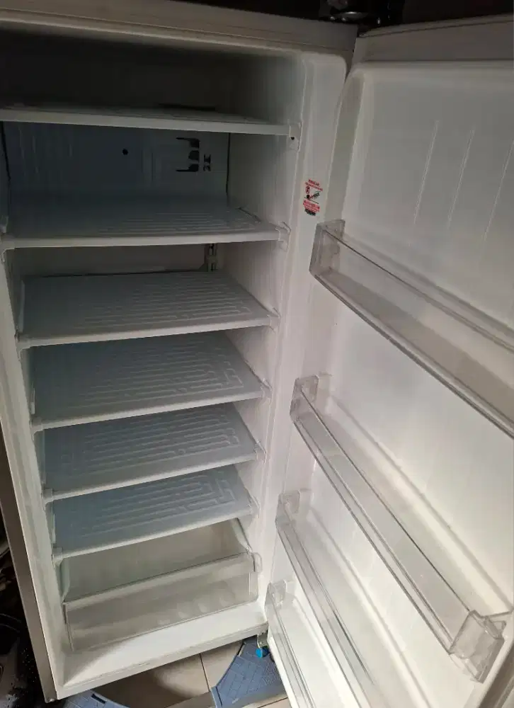 kulkas freezer LG
