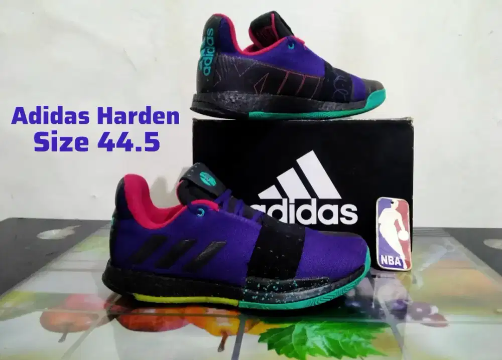 Sepatu Basket Adidas Harden vol 3