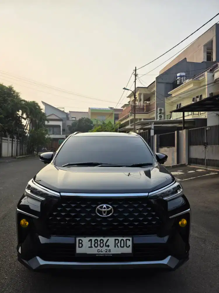 (KM 31 RIBU) TOYOTA ALL NEW VELOZ Q CVT NON TSS 2023 HITAM veloz