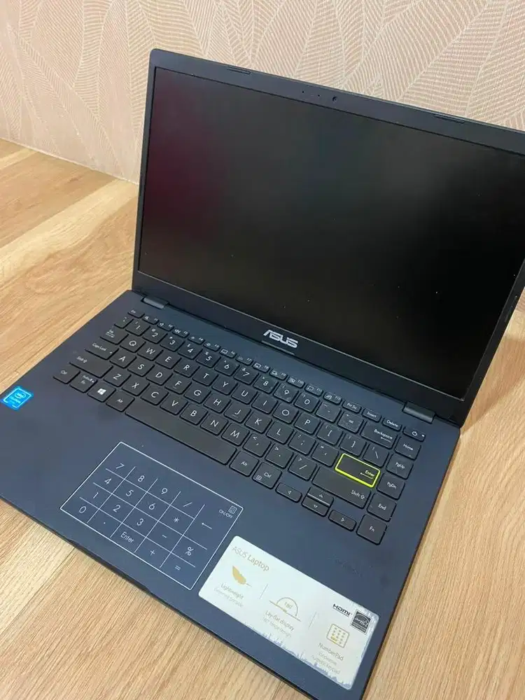 Laptop Asus Vivobook E410MA