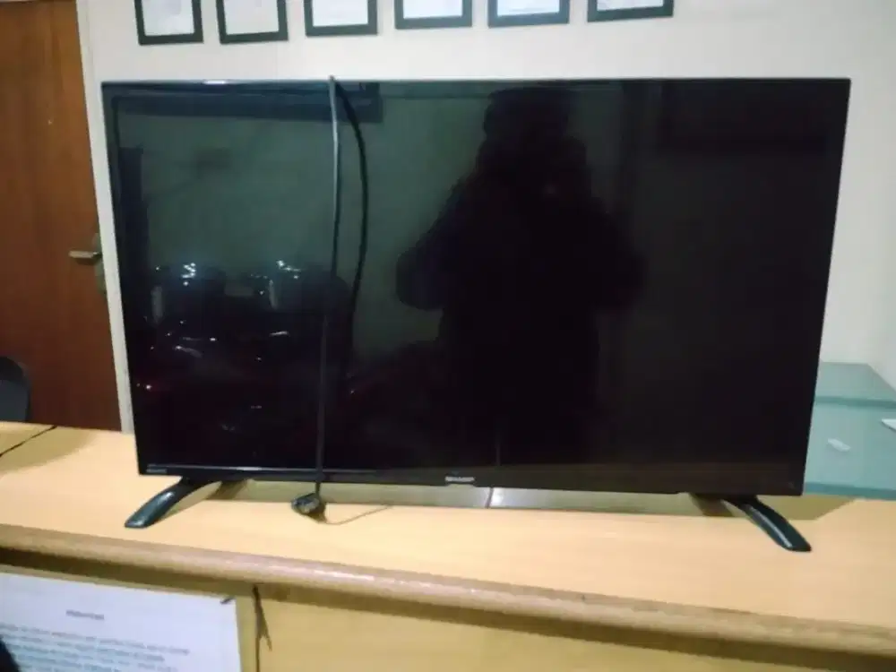 Tv LED 32 in sharp