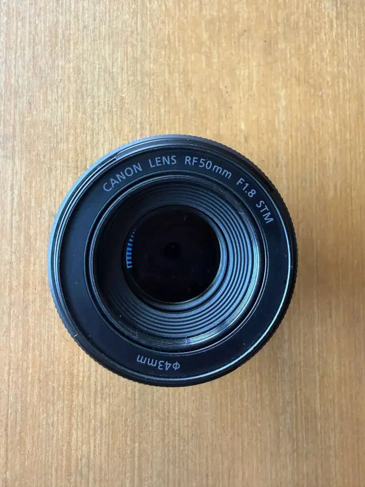Canon RF 50mm f1.8 STM Lensa Lens Kamera Camera Mirrorless Datascript