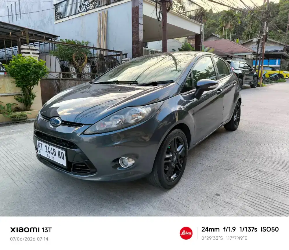 Foed fiesta 2011 S Sport matic istimewa low kilometer